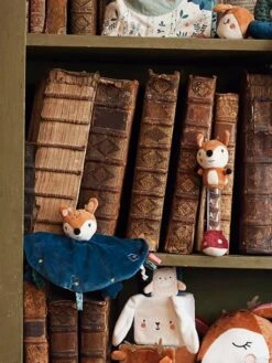 Nouvelles versions -Périphériques Pour Enfants doudou baton de pluie foret enchantee 1